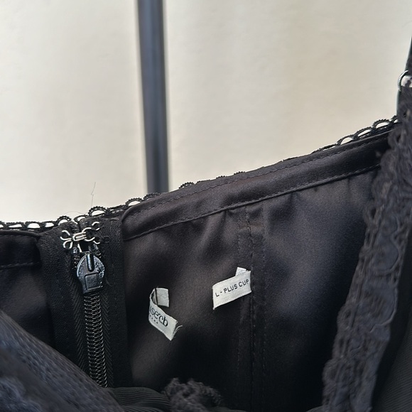 HOUSE OF CB Large D-DD 'Katarina' Black Maxi Dress NWOT - Picture 5 of 12